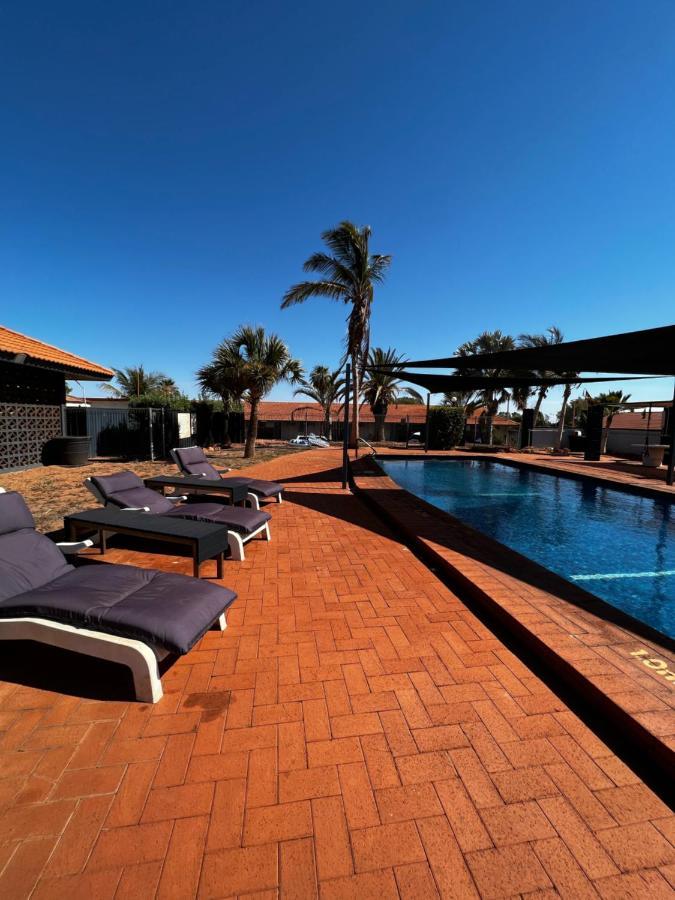 Hospitality Port Hedland Motel Exterior photo